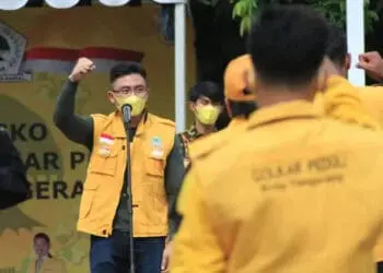 Andika Hazrumy bersama para kader Partai Golkar, di suatu acara konsolidasi, beberapa waktu lalu. (ISTIMEWA)