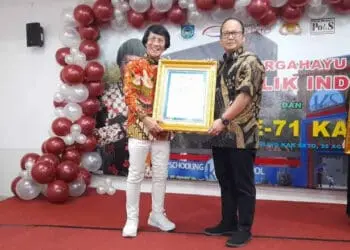 Ketua DPRD Tangsel Terima Penghargaan Ramah Anak