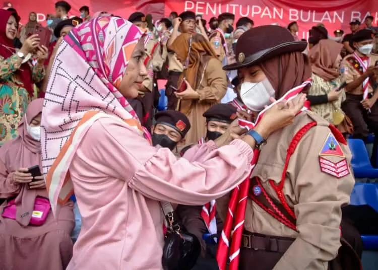 Foto Pengukuhan 1.000 Pramuka Garuda dan 41 Peserta Jambore Dunia