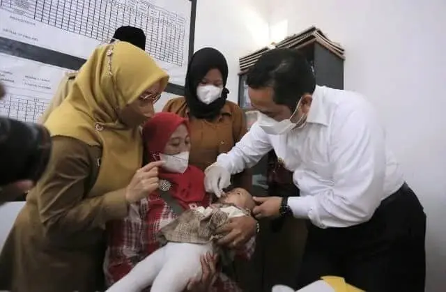 BIAN, Wali Kota Arief Ajak Orangtua Lengkapi Imunisasi Anak