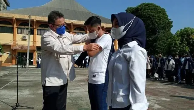 1.045 Mahasiswa Unis Tangerang Ikuti KKK, Sachrudin: Ciptakan Inovasi untuk Masyarakat 1.045 Mahasiswa Unis Tangerang Ikuti KKK, Sachrudin: Ciptakan Inovasi untuk Masyarakat