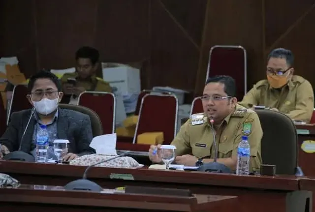 Tahun Akhir Menjabat, Wali Kota Arief Kejar Penanganan Banjir dan Pembangunan RSUD Jurumudi