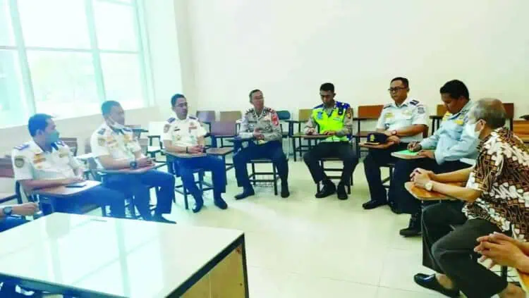 Dinas Perhubungan Tangerang Selatan Soroti Macet di Sekitar Unpam 2