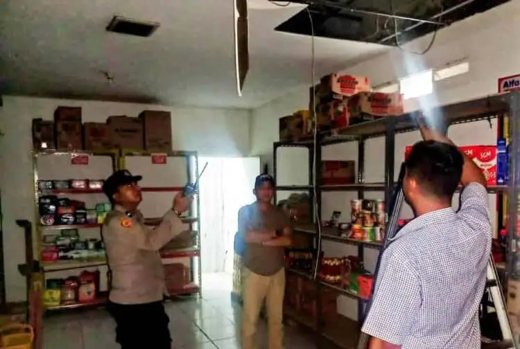 Pembobol Alfa di Kota Serang Ditangkap Warga, Lalu Diseret ke Mapolsek Curug