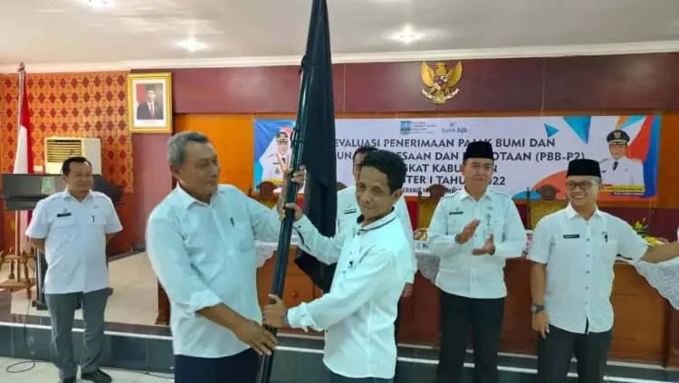 Wabup Pandji Tegur dan Ancam Camat, Ini Penyebabnya