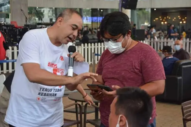 Bupati Sosialisasikan Aplikasi Sidoni di Summarecon Mall Serpong