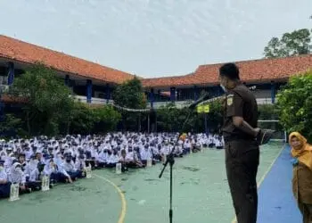 Cegah Kenakalan Remaja, Kejari Kota Tangerang Sambangi Sekolah