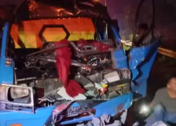 Pikap Tabrak Truk di Tol Tangerang-Merak, 1 Anak Meninggal Dunia