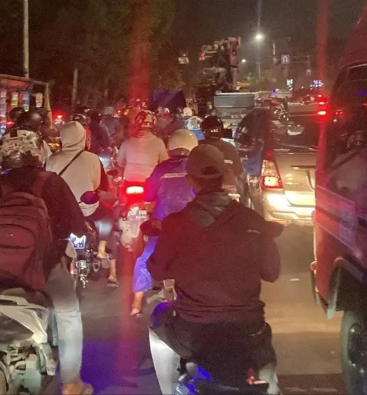 Terkena Alat Berat Dinas PUPR, Pipa Perumdam TB Bocor