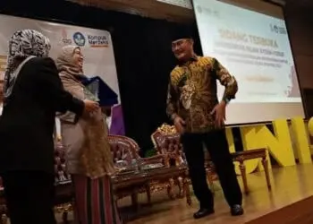 Jimly Asshiddiqie Ajak Mahasiswa Unis Tangerang Tumbuhkan Kesadaran Bela Negara