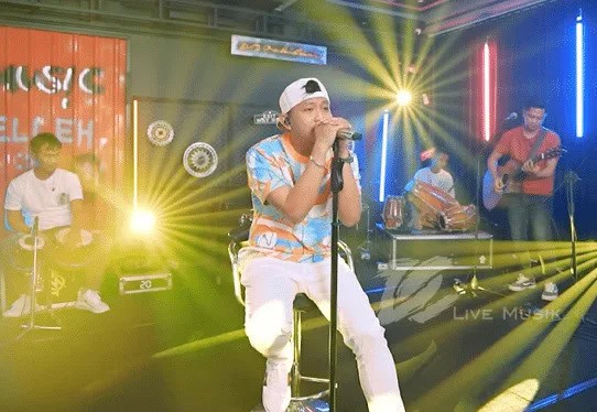 Lirik Lagu Teteg Ati - Denny Caknan