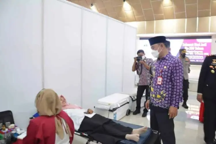 Pemkab Tangerang Gelar Khitanan Masal Dan Donor Darah
