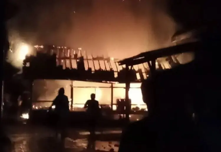 Ditinggal Pemiliknya, Satu Rumah di Cibaliung Pandeglang Ludes Terbakar 