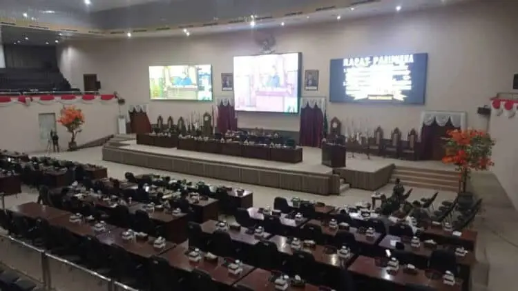 Ratusan Perda di Lingkungan Pemprov Banten Dinilai Tidak Efektif, Pj Gubernur Usulkan Ini