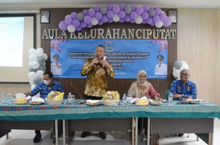 Wali Kota Benyamin Janji Naikkan Insentif RT dan RW