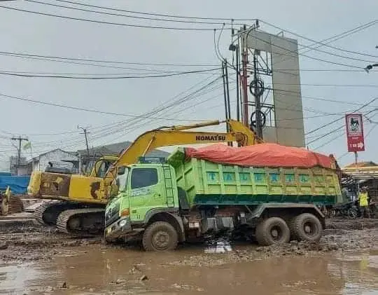 Perbaikan Jalan Raya Prancis Dianggarkan Rp 20 Miliar