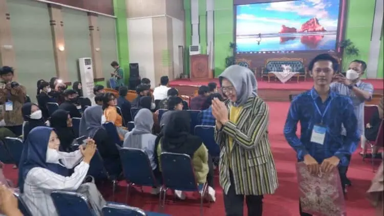 Airin Ajak Mahasiswa Untirta Berinovasi untuk Bangsa
