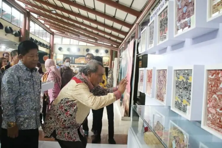 Produk UMKM dan Batik Kabupaten Serang Dipamerkan di Bandara Soetta