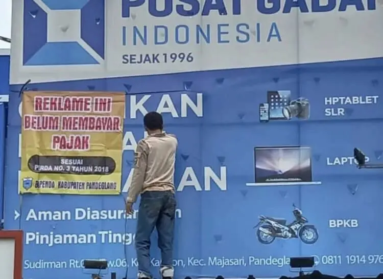 Bapenda Pandeglang Tertibkan Penunggak Pajak Reklame