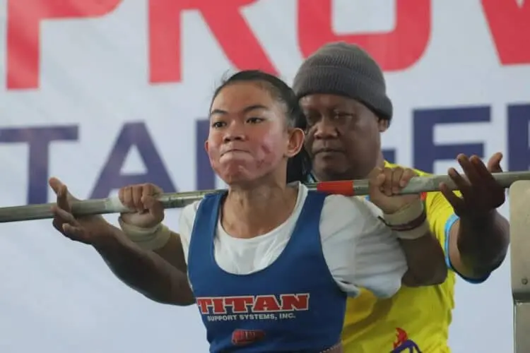 Kabupaten Tangerang Borong 10 Emas Angkat Berat