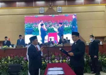 DPRD Tangsel Lakukan PAW, Darmawan Lase Resmi Gantikan Fadjar OS