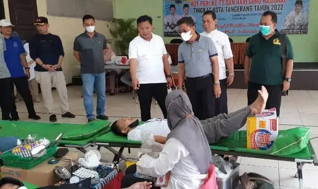 HUT PGRI Ke-77 dan Hari Guru Nasional, PGRI Kota Tangerang Gelar Donor Darah