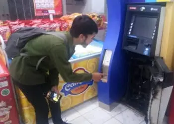 Sempat Dipergoki dan Melawan Warga, Maling ATM di Lebak Kabur Bawa Ratusan Juta