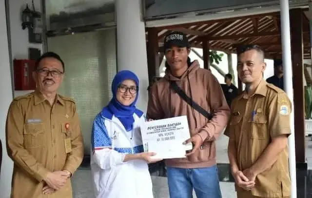 Kena PMK, 12 Peternak Hewan di Lebak Dapat Bantuan