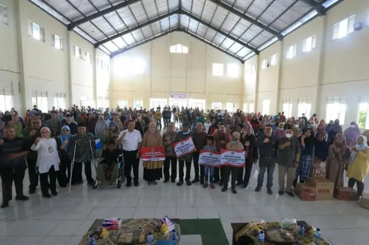 Ratusan Masyarakat Pandeglang Diguyur Bantuan UEP Provinsi Banten
