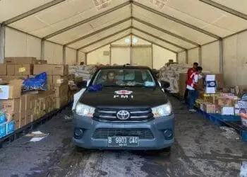 PMI Kota Tangerang Salurkan Bantuan Alat Tulis Bagi Warga Penyintas Gempa Cianjur