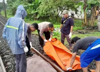 Anak 12 Tahun Tewas Disambar KRL di Kecamatan Jambe