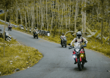 Penting untuk Bikers, Hati-hati dan Selalu Waspada di Jalan Raya