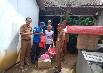 Peduli Warga Tak Mampu, FK-KSB dan Muspika Picung Kabupaten Pandeglang Salurkan Bantuan