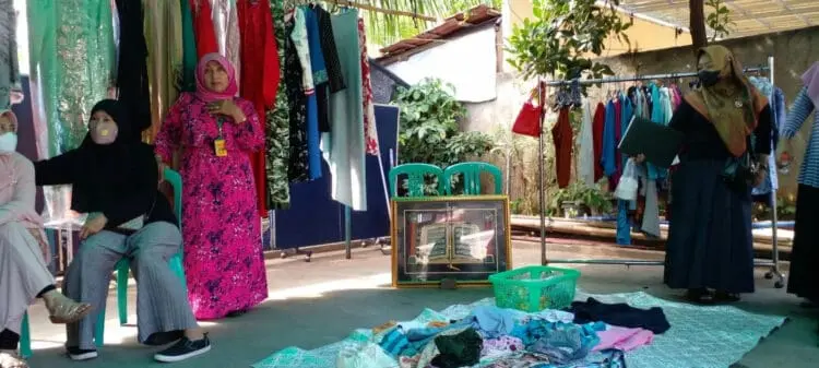 Bazaar Peduli Cianjur Warga RW 06 Ciledug Indah I Ramai Dikunjungi