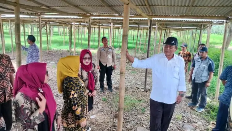 Lokasi Pasar Sementara di Baros Kabupaten Serang Masih Perlu Pembenahan