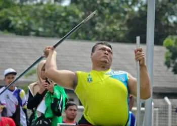 Foto Aksi Atlet Lempar Lembing dan Cakram di Peparprov IV Banten