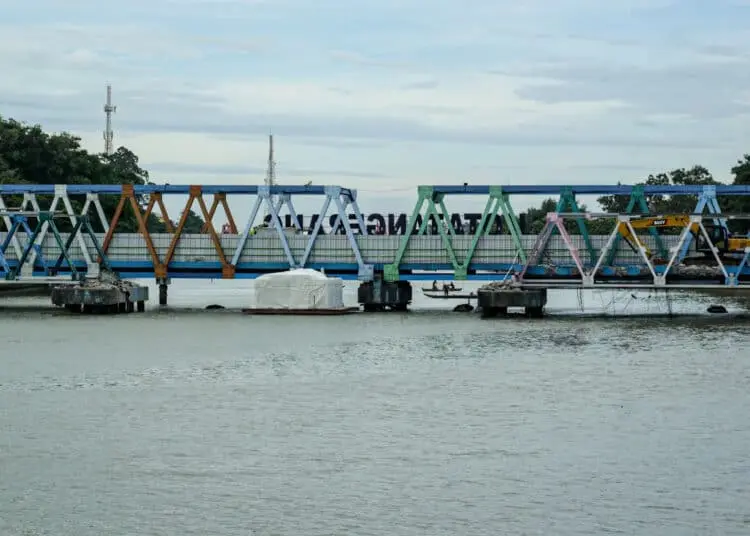 Foto Proses Perbaikan Jembatan Cisadane Kota Tangerang