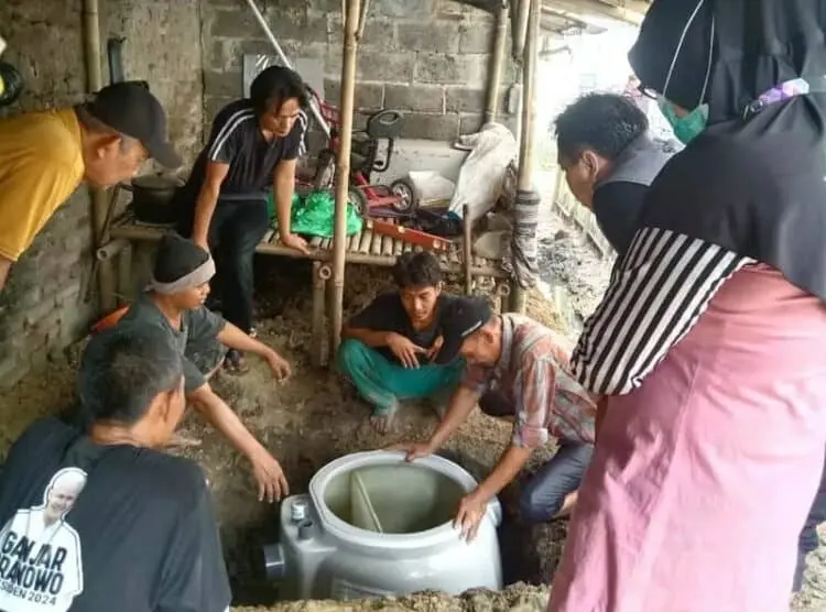 Pemkab Tangerang Bangun 42 Jamban Sehat di Solear