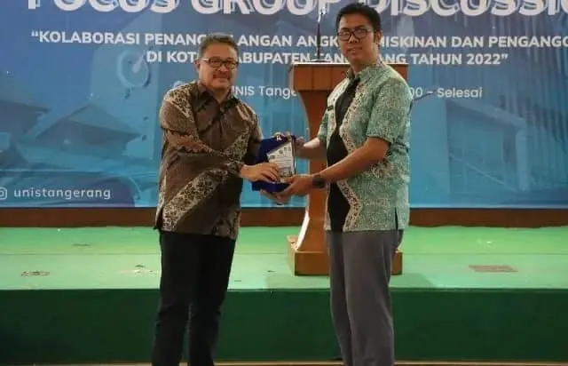 Rektor UNIS Tangerang Sebut Pengentasan Kemiskinan Dimulai dari Perubahan Peradaban