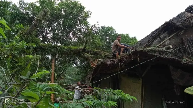Sekeluarga Selamat dari Maut, 1 Orang di Pandeglang Alami Patah Tulang