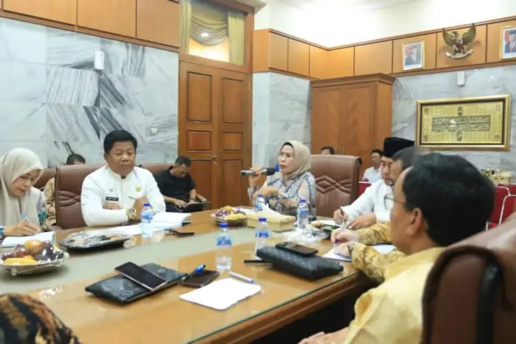 Bupati Serang Siapkan Multiprogram Atasi Dampak PHK
