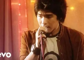 Lirik Lagu Kenangan Terindah - SAMSONS