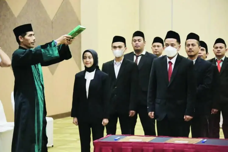 Lantik 65 PPK, Ketua KPU Kota Tangerang Minta Integritas Ditegakkan