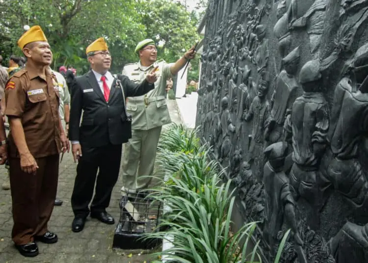 Foto Peringatan Peristiwa Pertempuran Lengkong di TMP Taruna