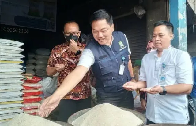 Pastikan Harga Beras Stabil, Bulog, Disperindag Hingga Reskrim Monitor Program Beras SPHP
