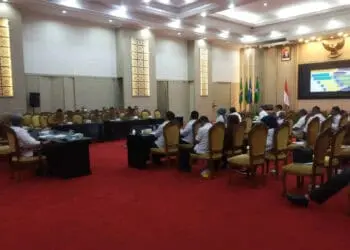 Rakor rencana pendaftaran sertifikasi tanah tahun 2023, bersama seluruh perwakilan dari delapan Kabupaten dan Kota, di Pendopo Gubernur Banten, KP3B, Kota Serang, Selasa (10/1/2023). (LUTHFI/SATELITNEWS.COM)