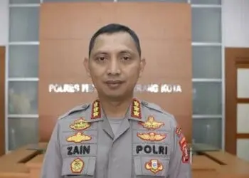 Nongkrong Sambil Bawa Celurit, 7 Remaja Diamankan Personel Polsek Cipondoh