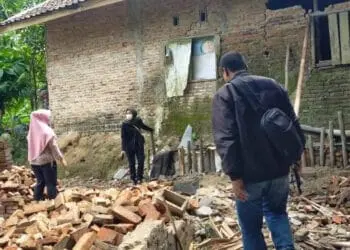 Pergeseran Tanah, Belasan Rumah di Cikulur Lebak Rusak