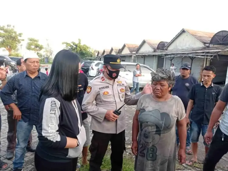 Sesosok Mayat Ditemukan Ditempat Sampah di Pasar Tambak Kabupaten Serang