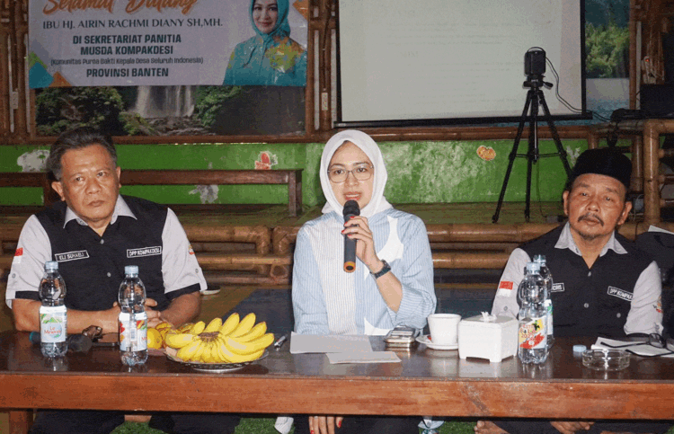 Mantan Kepala Desa di Banten Kompak Dukung Airin